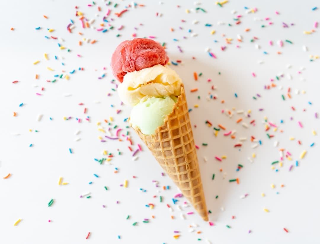 Homemade Peach Ice Cream